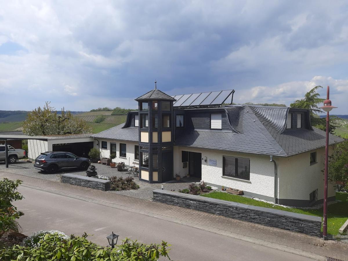 Gaestehaus Spross Veldenz Bagian luar foto