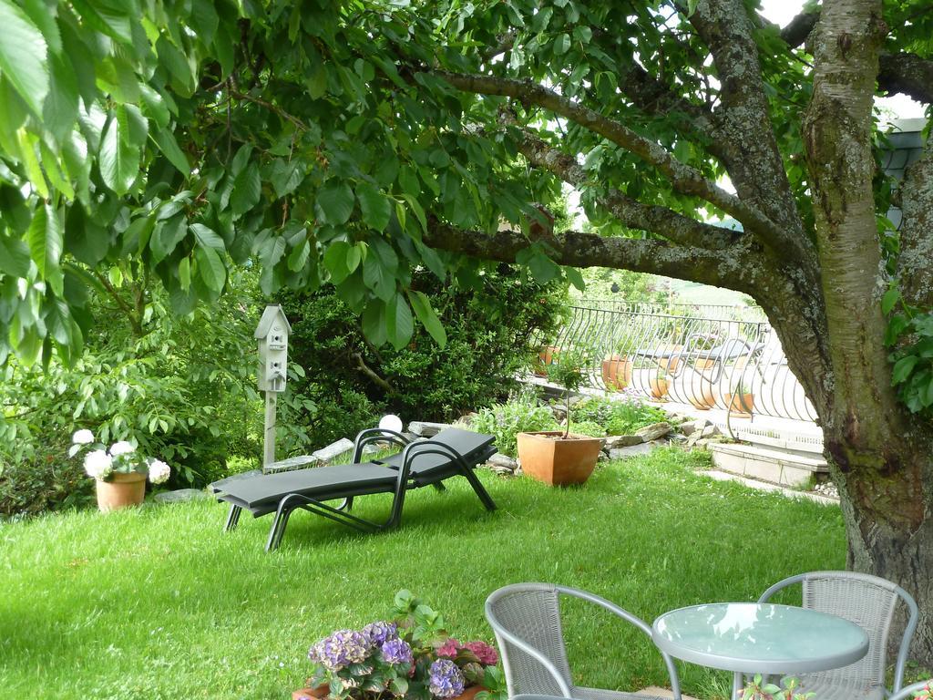 Gaestehaus Spross Veldenz Bagian luar foto
