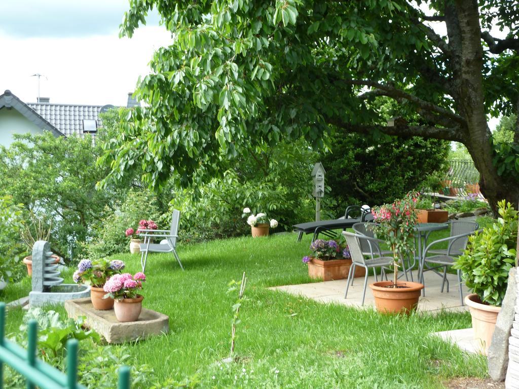 Gaestehaus Spross Veldenz Bagian luar foto